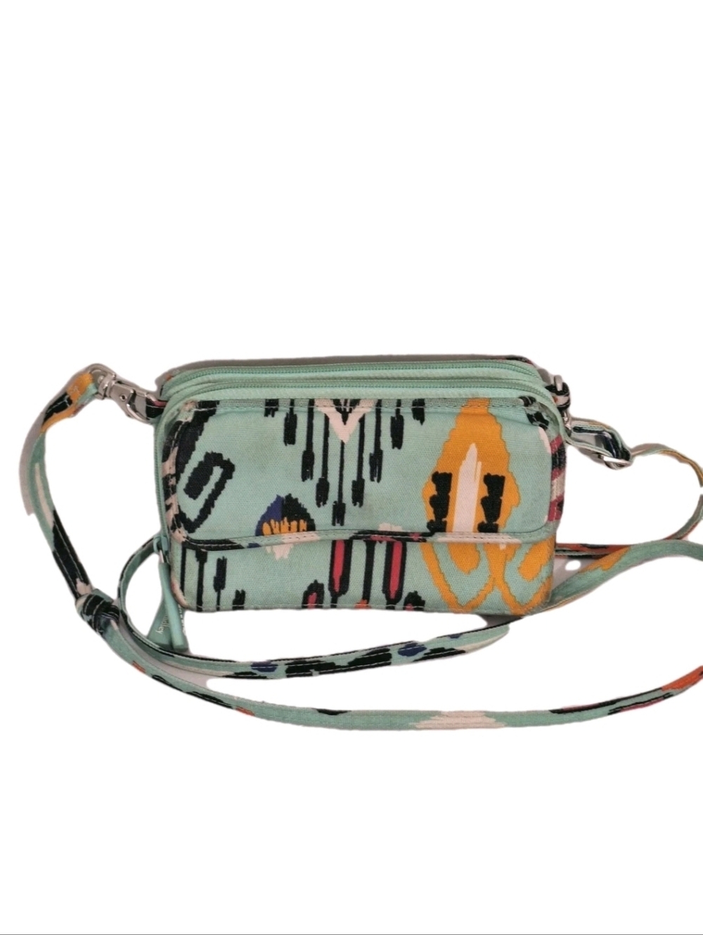 Vera Bradley Lighten up All in One in Pueblo Purse Wallet Blue Aztec Crossbody